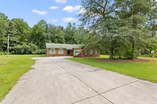 444 Thanksgiving Fire Rd, Selma, NC 27576 - Photo 3