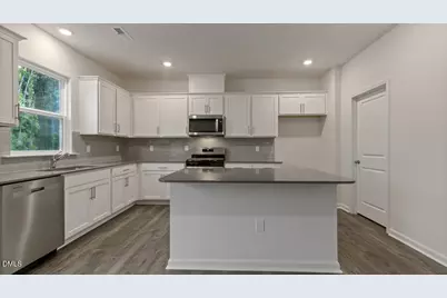 709 Sparkling Pear Drive, Fuquay-Varina, NC 27592 - Photo 3