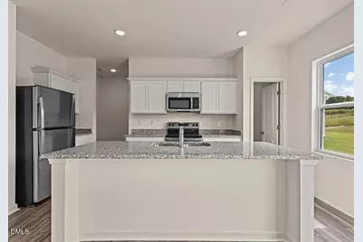 154 S Waterstone Lane, Clayton, NC 27520 - Photo 5