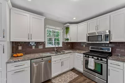 113 Arlington Ridge Ridge, Cary, NC 27513 - Photo 7