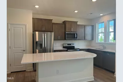 426 Channel Drop Drive, Clayton, NC 27520 - Photo 3