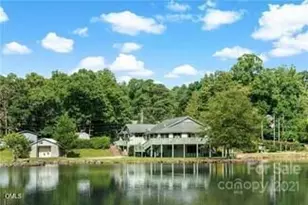 104 Hiawassee Ave, Black Mountain, NC 28711 - Photo 21