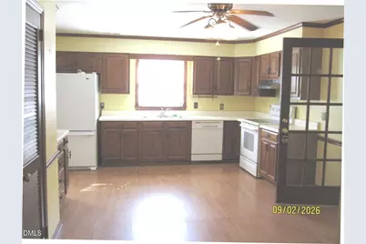 402 Gates Avenue, Graham, NC 27253 - Photo 31