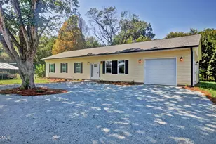 132 N State St, Haw River, NC 27258 - Photo 3