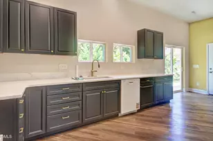 132 N State St, Haw River, NC 27258 - Photo 7