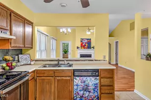 132 Lake Hollow Cir, Cary, NC 27513 - Photo 23