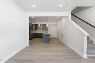 10568 Bailey Br Dr, Raleigh, NC 27614 - Photo 11