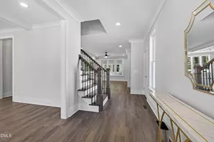 613 Darian Woods Dr, Holly Springs, NC 27540 - Photo 5