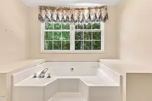 606 Dabney Woods Ln, Henderson, NC 27537 - Photo 37