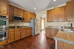 504 Thistlegate Trail, Raleigh, NC 27610 - Photo 17