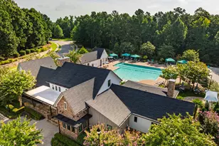 76 Abercorn Cir, Chapel Hill, NC 27516 - Photo 3