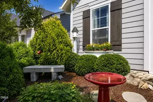 76 Abercorn Cir, Chapel Hill, NC 27516 - Photo 5