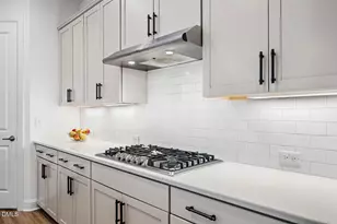 76 Abercorn Cir, Chapel Hill, NC 27516 - Photo 13