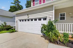 229 Tecumseh Ct, Cary, NC 27513 - Photo 5