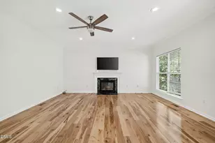 229 Tecumseh Ct, Cary, NC 27513 - Photo 19
