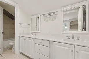 20 Furches St, Raleigh, NC 27607 - Photo 17