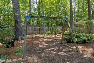 1409 Bridgeport Dr, Raleigh, NC 27615 - Photo 39
