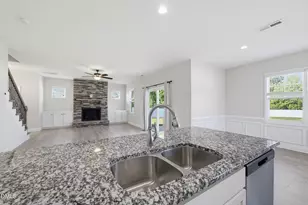 127 thistle court, Sanford, NC 27332 - Photo 11