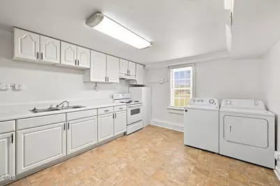 101 E Woodall Street #D, Four Oaks, NC 27524 - Photo 9