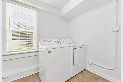 101 E Woodall Street #D, Four Oaks, NC 27524 - Photo 11