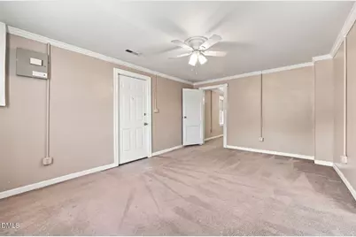 101 E Woodall Street #D, Four Oaks, NC 27524 - Photo 21