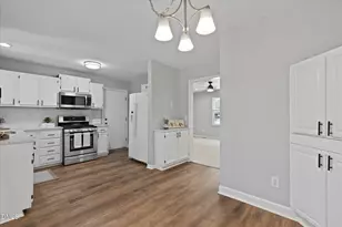 216 Trillingham Ln, Cary, NC 27513 - Photo 15