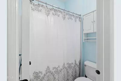 9015 Treesdale Lane, Raleigh, NC 27617 - Photo 31