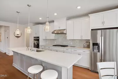 10530 Sablewood Drive #215, Raleigh, NC 27617 - Photo 17