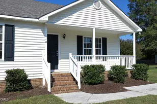 118 McKenzie Cir, Clayton, NC 27520 - Photo 3