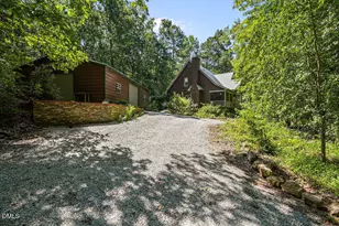 240 McGregor Woods Rd, Chapel Hill, NC 27517 - Photo 3
