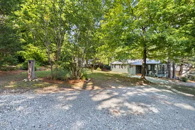 107 N Hillsborough Avenue, Hillsborough, NC 27278 - Photo 31