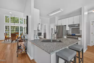 8011 Chatsworth Way, Durham, NC 27713 - Photo 15