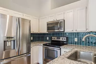 108 Carrousel Ln, Cary, NC 27513 - Photo 17