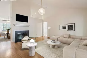 108 Carrousel Ln, Cary, NC 27513 - Photo 5