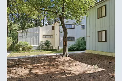 642 Pine Ridge Place, Raleigh, NC 27609 - Photo 3