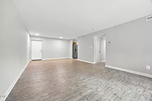 642 Pine Ridge Pl, Raleigh, NC 27609 - Photo 17