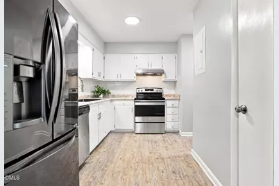 642 Pine Ridge Place, Raleigh, NC 27609 - Photo 7