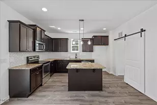 324 Chamberlain Dr, Clayton, NC 27527 - Photo 15