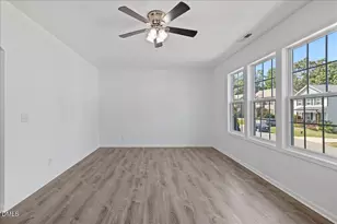 324 Chamberlain Dr, Clayton, NC 27527 - Photo 9