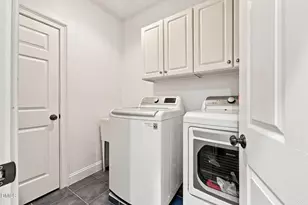 113 Hayworth Dr, Chapel Hill, NC 27517 - Photo 41