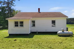 2695 Lizzie Mill Rd, Selma, NC 27576 - Photo 27
