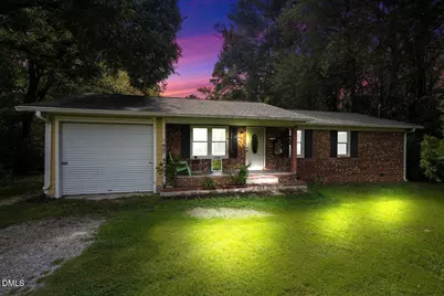 513 W 1st Street, Kenly, NC 27542 - Photo 1