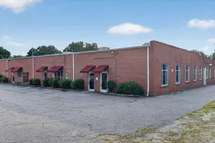 510 Dabney Dr, Henderson, NC 27536 - Photo 1