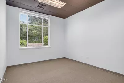 510 Dabney Drive #400, Henderson, NC 27536 - Photo 9