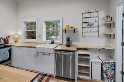 206 S Ellington Street, Clayton, NC 27520 - Photo 9