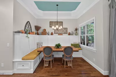 305 E Winmore Avenue, Chapel Hill, NC 27516 - Photo 9