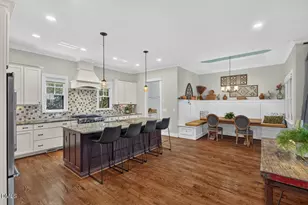 305 E Winmore Ave, Chapel Hill, NC 27516 - Photo 7
