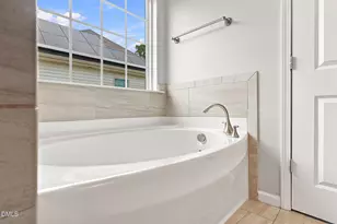 623 Hiddenbrook Dr, Durham, NC 27703 - Photo 21