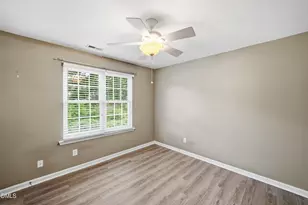 5311 Crescentview Pkwy, Raleigh, NC 27606 - Photo 11