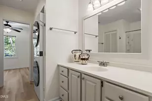 302 Forest Ct, Carrboro, NC 27510 - Photo 21